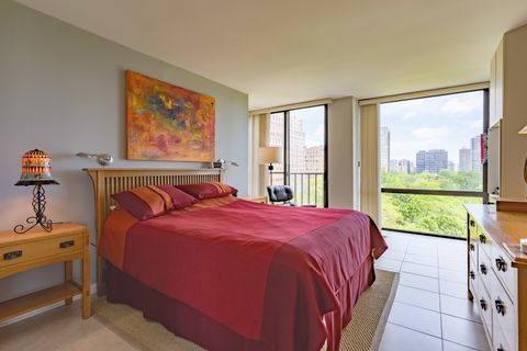 Tiny photo for 345 W Fullerton Parkway #1001, Chicago, IL 60614 (MLS # 12395709)