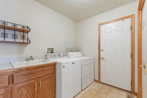 Tiny photo for 12198 Oxford Court, Lemont, IL 60439 (MLS # 12763891)