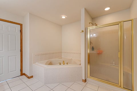 Tiny photo for 12198 Oxford Court, Lemont, IL 60439 (MLS # 12763891)
