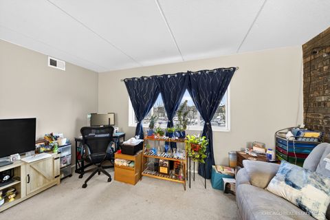 Tiny photo for 841 N York Road #218, Elmhurst, IL 60126 (MLS # 12551641)