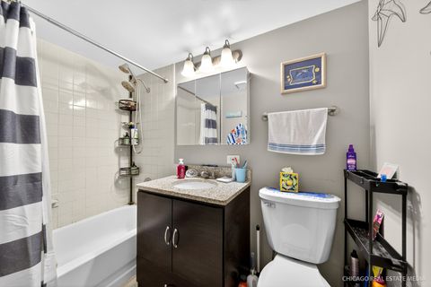 Tiny photo for 841 N York Road #218, Elmhurst, IL 60126 (MLS # 12551641)