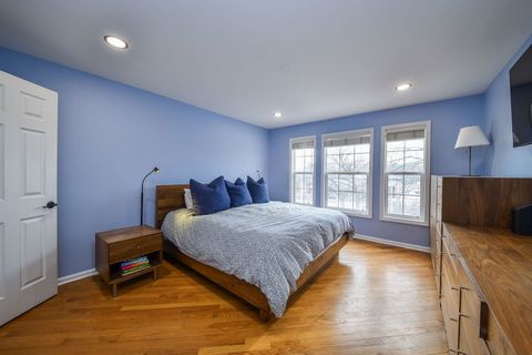 Tiny photo for 716 Prescott Court, Naperville, IL 60563 (MLS # 12558585)