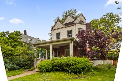 827 Madison Street Evanston IL 60202