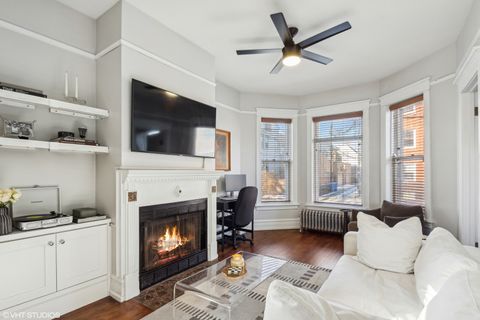 Tiny photo for 1443 W WAVELAND Avenue #1, Chicago, IL 60613 (MLS # 12298258)