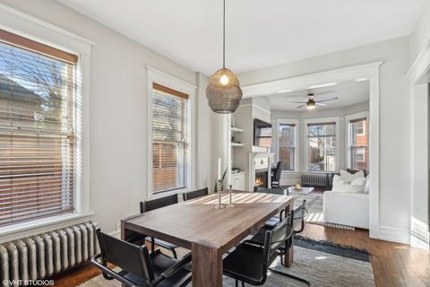 Tiny photo for 1443 W WAVELAND Avenue #1, Chicago, IL 60613 (MLS # 12298258)