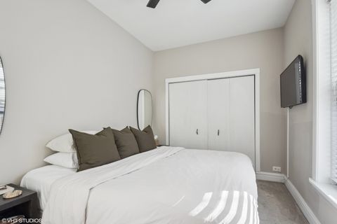 Tiny photo for 1443 W WAVELAND Avenue #1, Chicago, IL 60613 (MLS # 12298258)