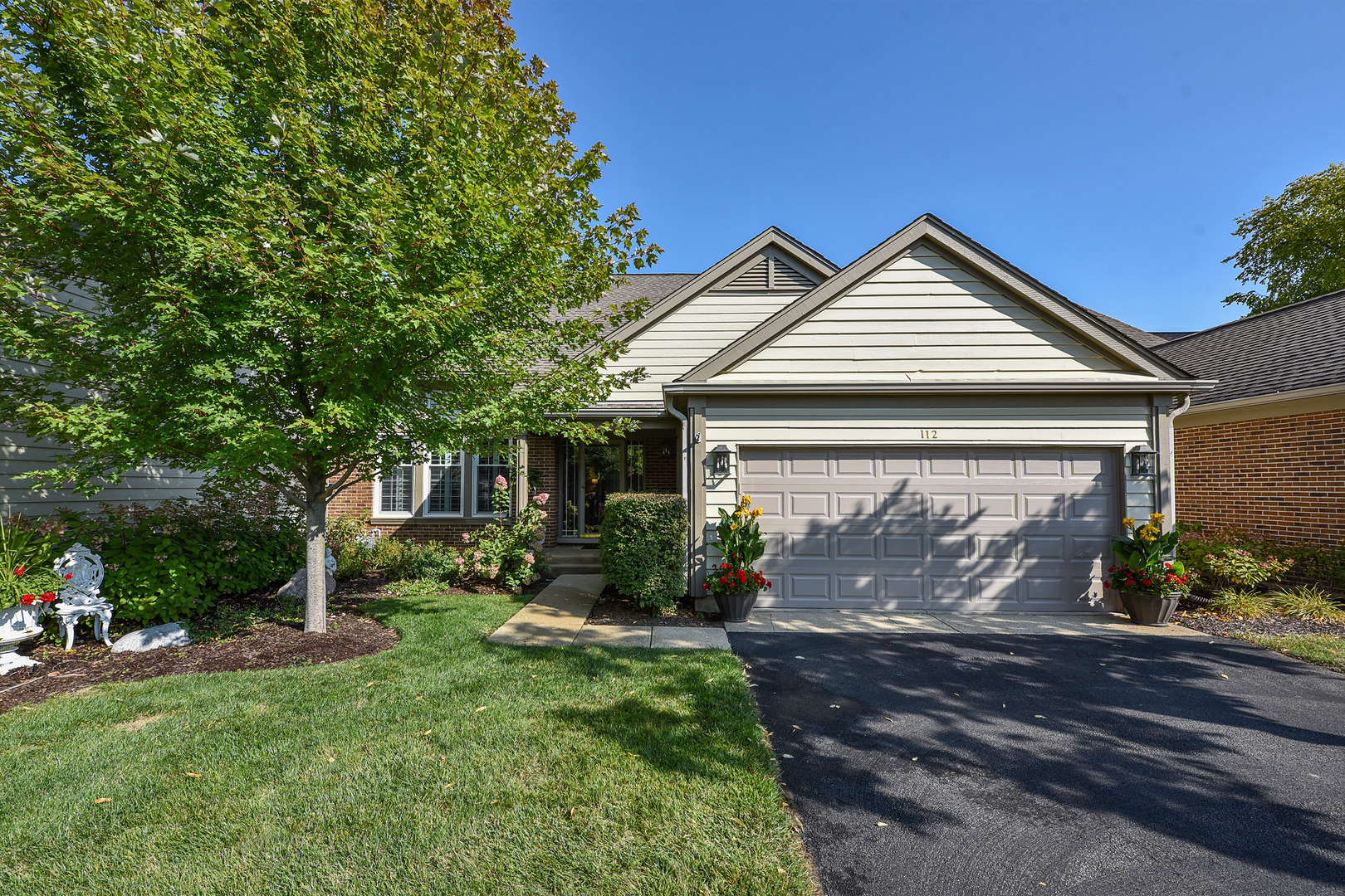 112 Kilchurn Lane