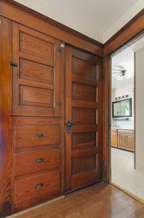 Tiny photo for 620 10th Street, Moline, IL 61265 (MLS # 12660287)