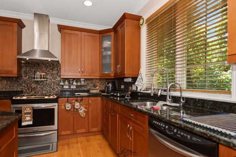 Tiny photo for 1730 Lunt Avenue, Des Plaines, IL 60018 (MLS # 12748223)