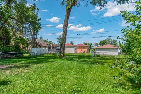 Tiny photo for 1730 Lunt Avenue, Des Plaines, IL 60018 (MLS # 12748223)