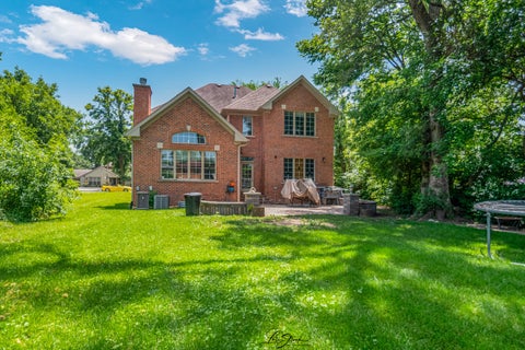 Tiny photo for 1730 Lunt Avenue, Des Plaines, IL 60018 (MLS # 12748223)