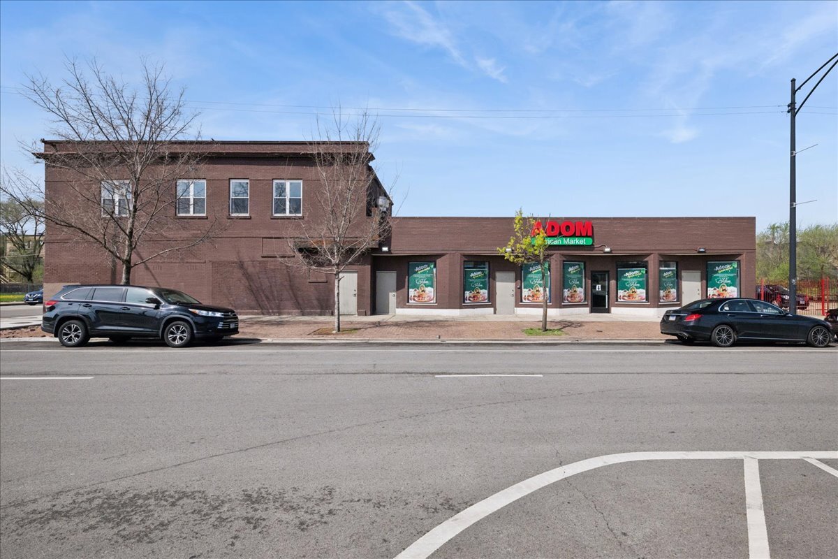 4650 S Indiana Avenue