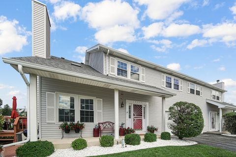 Photo of 12804 S Paulina Street, Calumet Park, IL 60827 (MLS # 12449524) Photo of 12804 S Paulina Street, Calumet Park, IL 60827 (MLS # 12449524)