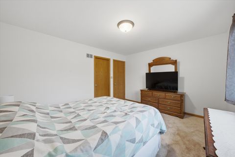 Tiny photo for 16620 Pear Avenue, Orland Park, IL 60467 (MLS # 12600128)