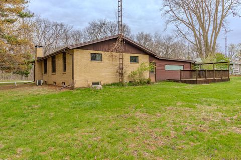 Tiny photo for 17427 Carver Road, Hudson, IL 61748 (MLS # 12617060)