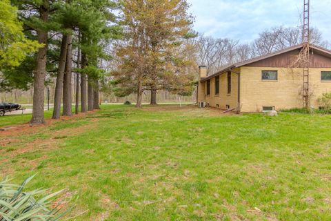 Tiny photo for 17427 Carver Road, Hudson, IL 61748 (MLS # 12617060)