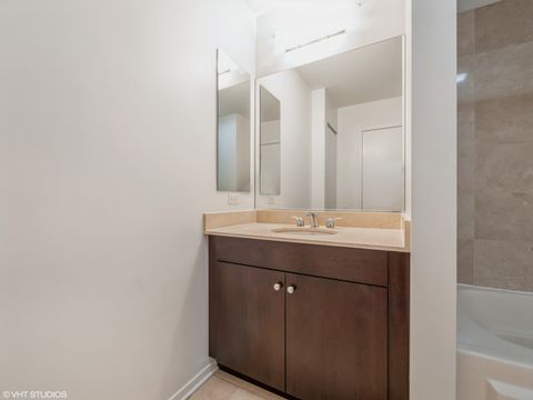 Tiny photo for 500 W Superior Street #1208, Chicago, IL 60654 (MLS # 12480184)