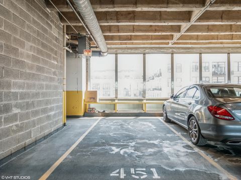 Tiny photo for 500 W Superior Street #1208, Chicago, IL 60654 (MLS # 12480184)