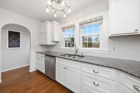 Tiny photo for 1311 Oneida Street, Joliet, IL 60435 (MLS # 12624094)