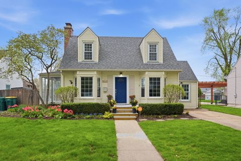 Photo of 1311 Oneida Street, Joliet, IL 60435 (MLS # 12624094)