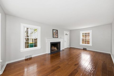 Tiny photo for 1311 Oneida Street, Joliet, IL 60435 (MLS # 12624094)