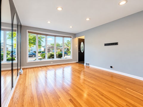 Tiny photo for 7052 W 64th Place, Chicago, IL 60638 (MLS # 12781312)