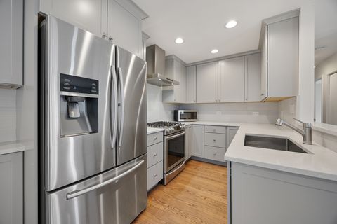 Tiny photo for 1634 Vermont Drive, Elk Grove Village, IL 60007 (MLS # 12603191)