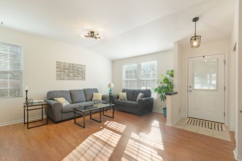 Tiny photo for 94 W Essington Drive, Round Lake, IL 60073 (MLS # 12516563)