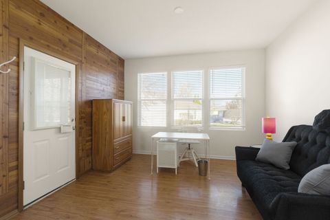 Tiny photo for 94 W Essington Drive, Round Lake, IL 60073 (MLS # 12516563)