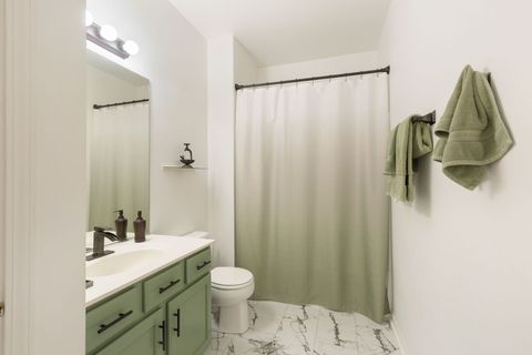 Tiny photo for 94 W Essington Drive, Round Lake, IL 60073 (MLS # 12516563)