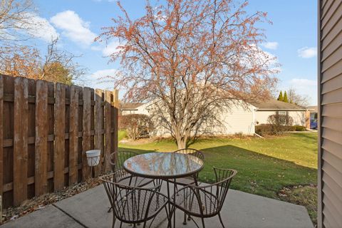 Tiny photo for 94 W Essington Drive, Round Lake, IL 60073 (MLS # 12516563)