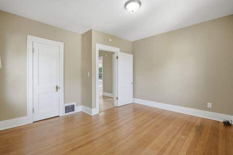 Tiny photo for 2111 MISSISSIPPI Avenue, Davenport, IA 52803 (MLS # 12680783)