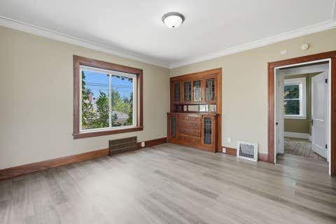 Tiny photo for 2111 MISSISSIPPI Avenue, Davenport, IA 52803 (MLS # 12680783)
