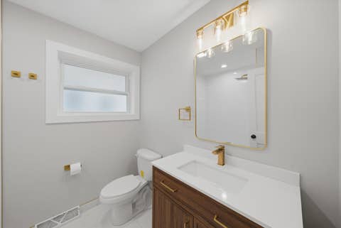 Tiny photo for 5750 S Oak Park Avenue, Chicago, IL 60638 (MLS # 12707640)