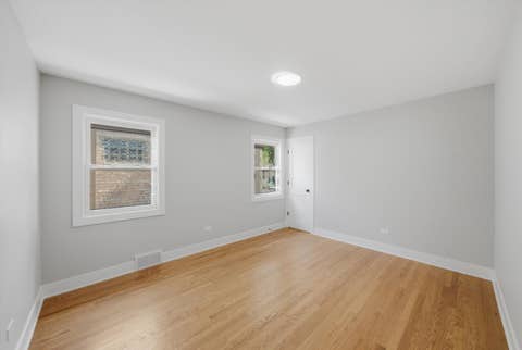 Tiny photo for 5750 S Oak Park Avenue, Chicago, IL 60638 (MLS # 12707640)