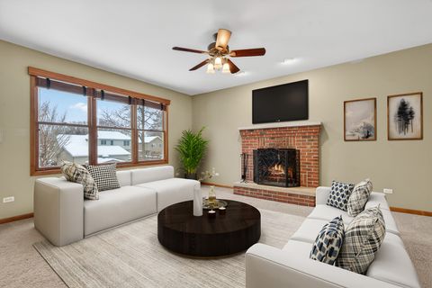 Tiny photo for 440 Lathem Street, Batavia, IL 60510 (MLS # 12519305)