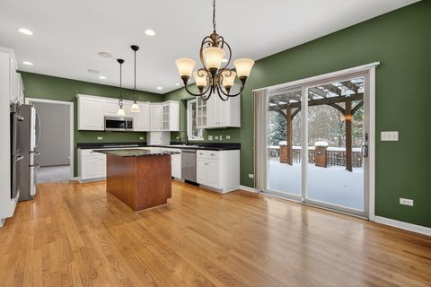 Tiny photo for 440 Lathem Street, Batavia, IL 60510 (MLS # 12519305)