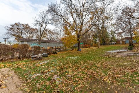 Tiny photo for 643 Wing Street, Elgin, IL 60123 (MLS # 12507688)