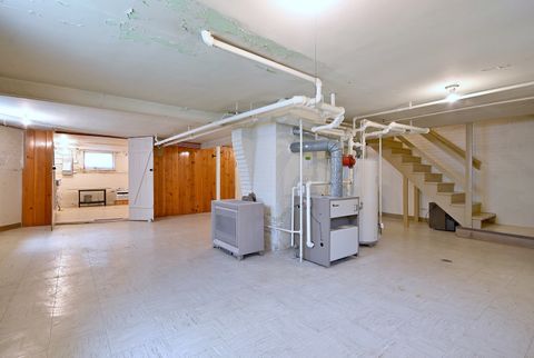 Tiny photo for 6840 N Olcott Avenue, Chicago, IL 60631 (MLS # 12658467)