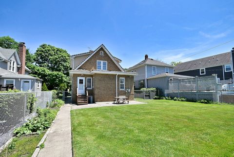 Tiny photo for 6840 N Olcott Avenue, Chicago, IL 60631 (MLS # 12658467)
