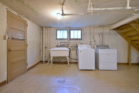 Tiny photo for 6840 N Olcott Avenue, Chicago, IL 60631 (MLS # 12658467)