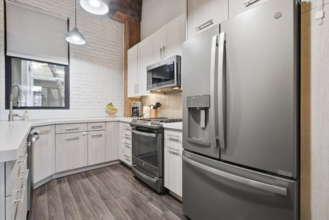 Tiny photo for 1740 N Marshfield Avenue #8, Chicago, IL 60622 (MLS # 12796080)