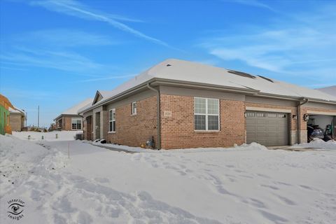 Tiny photo for 19209 Buncrana Circle, Tinley Park, IL 60487 (MLS # 12534887)