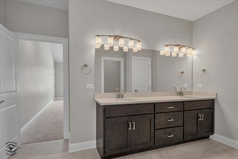 Tiny photo for 19209 Buncrana Circle, Tinley Park, IL 60487 (MLS # 12534887)