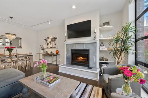 Tiny photo for 2501 N Wayne Avenue #18, Chicago, IL 60614 (MLS # 12501008)