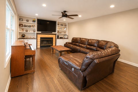 Tiny photo for 2711 Old Oak Drive, McHenry, IL 60050 (MLS # 12635981)