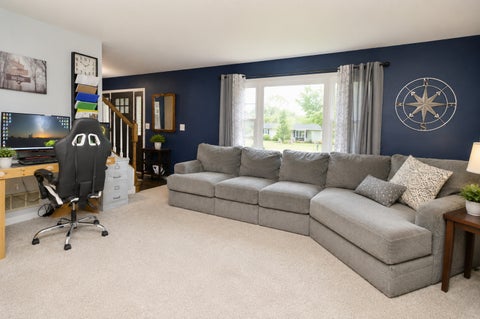 Tiny photo for 2711 Old Oak Drive, McHenry, IL 60050 (MLS # 12635981)