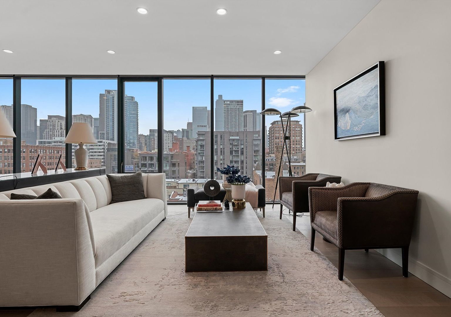 366 W Superior Street 801