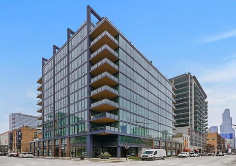 366 W Superior Street 801 Chicago IL 60654