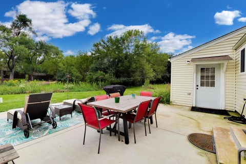 Tiny photo for 24826 W Miller Road, North Barrington, IL 60010 (MLS # 12745985)